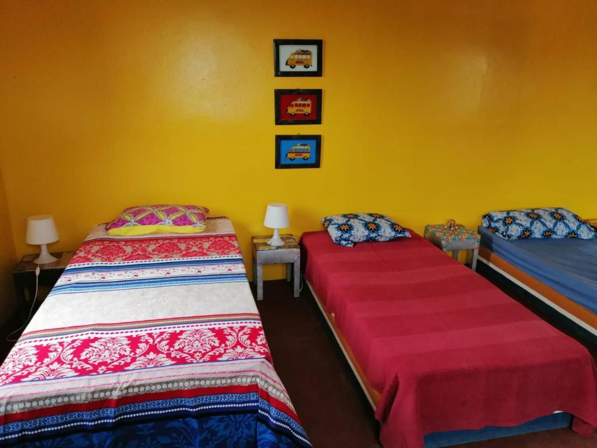Begue Pokai Hostel Тубаб Диалау Екстериор снимка